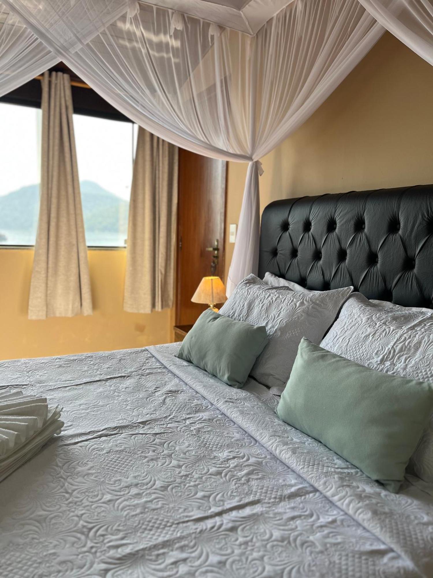 Pousada Conves - Ilha Grande Praia de Araçatiba Kamer foto